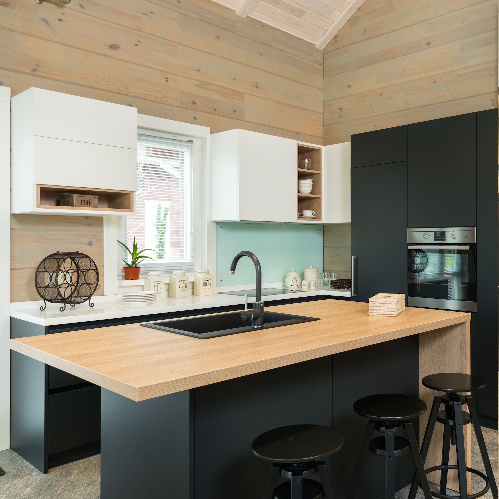 Matte Modern